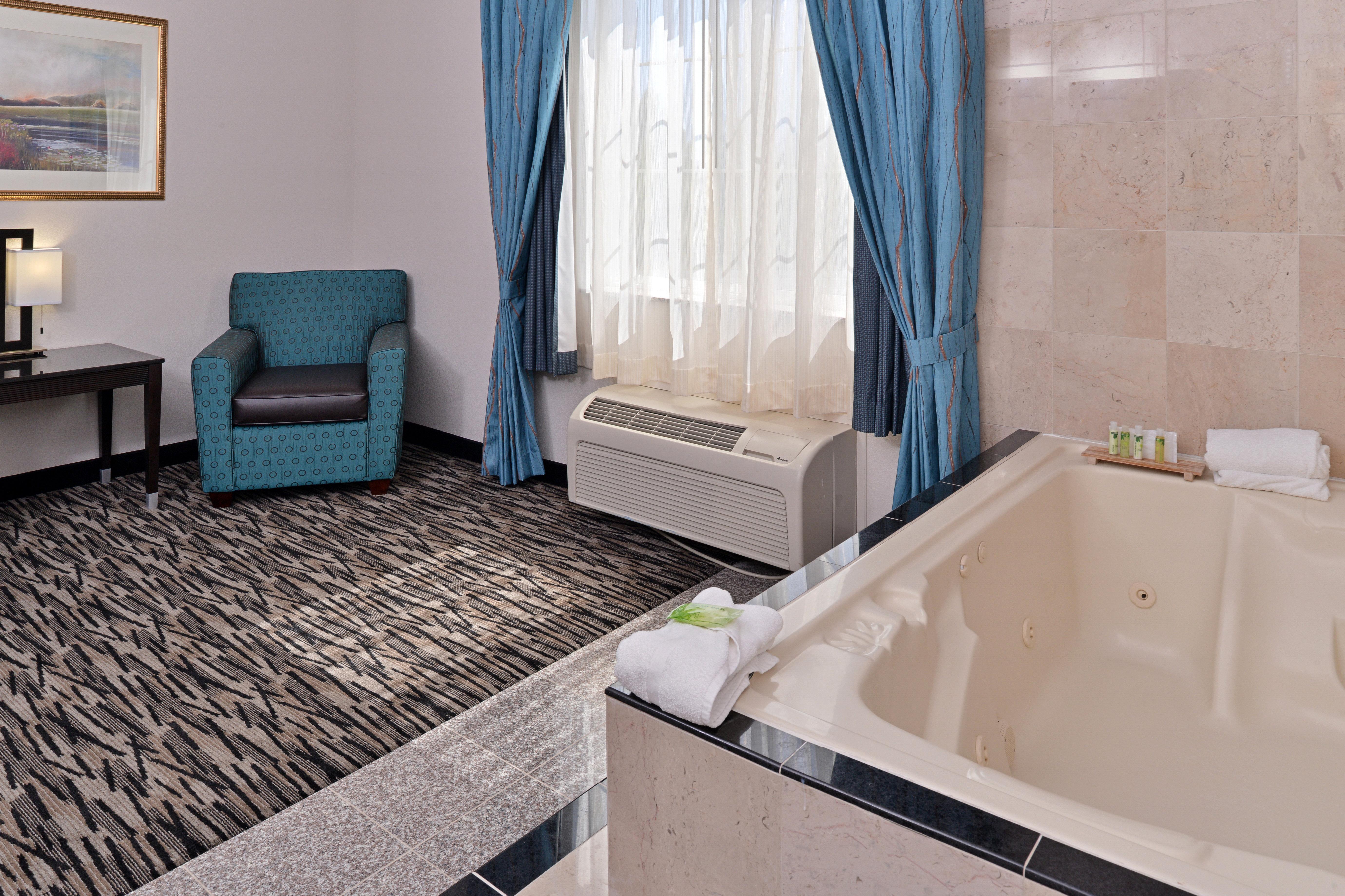 Holiday Inn Express & Suites Tacoma South - Lakewood By Ihg Exteriör bild