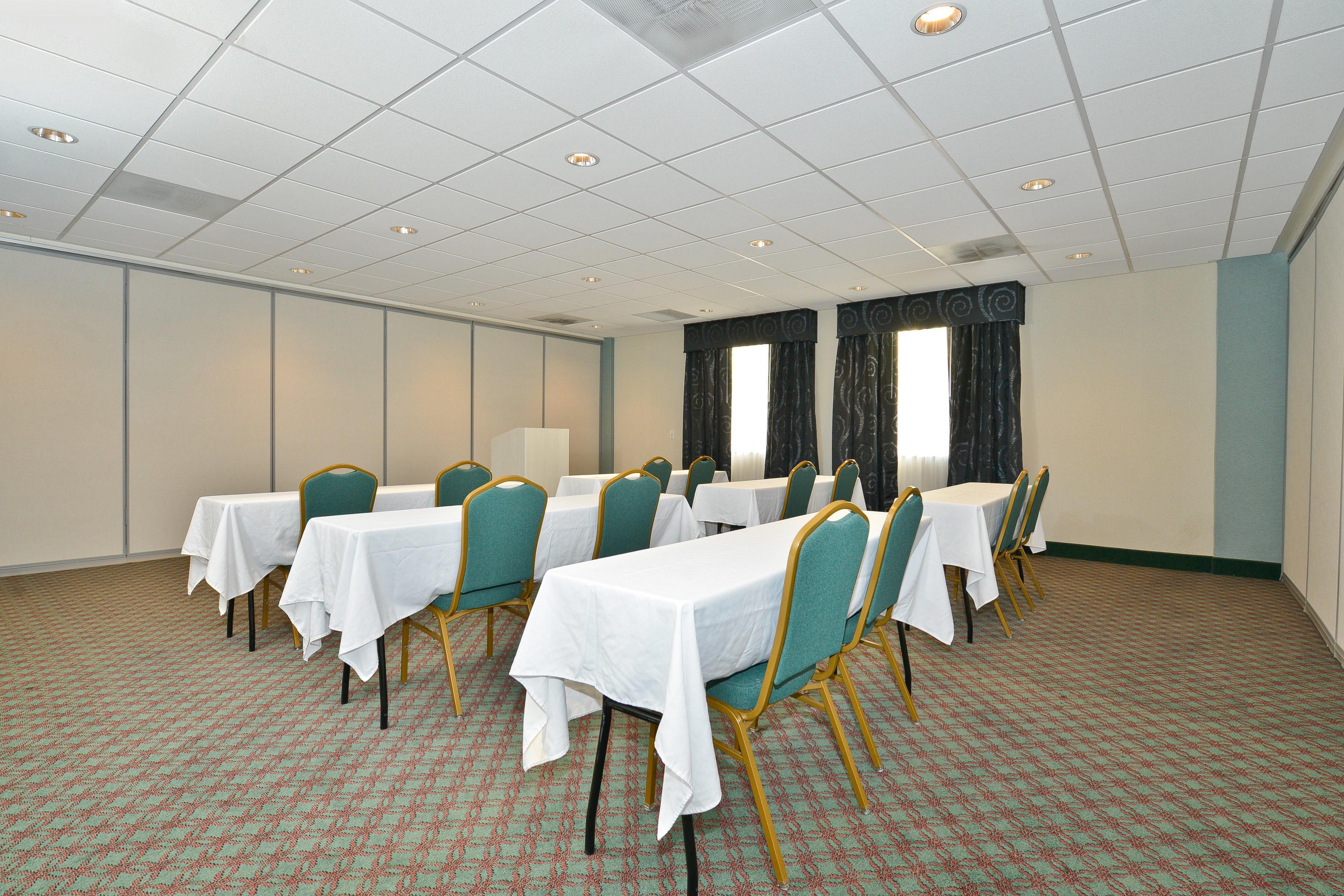 Holiday Inn Express & Suites Tacoma South - Lakewood By Ihg Exteriör bild