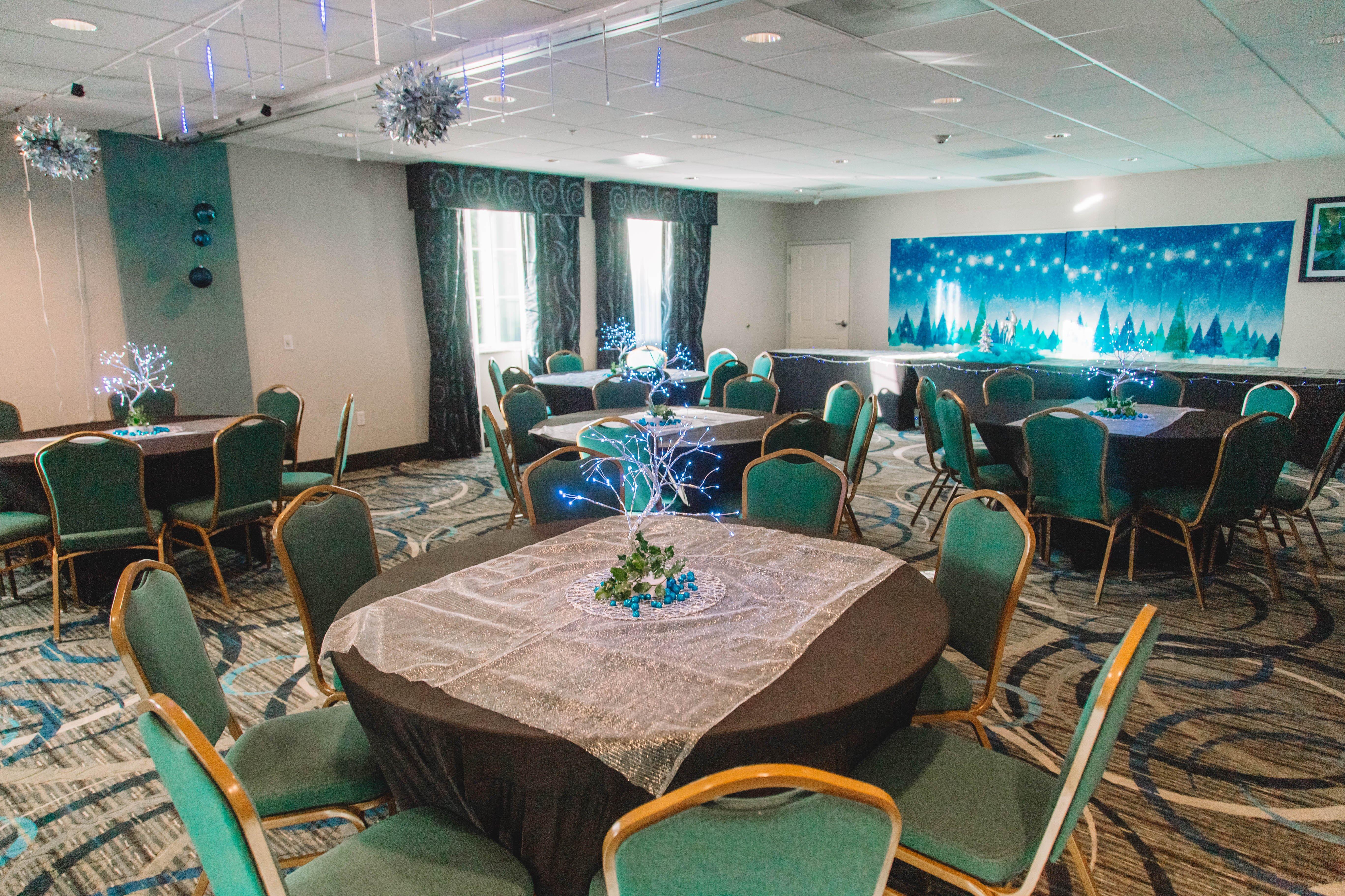 Holiday Inn Express & Suites Tacoma South - Lakewood By Ihg Exteriör bild