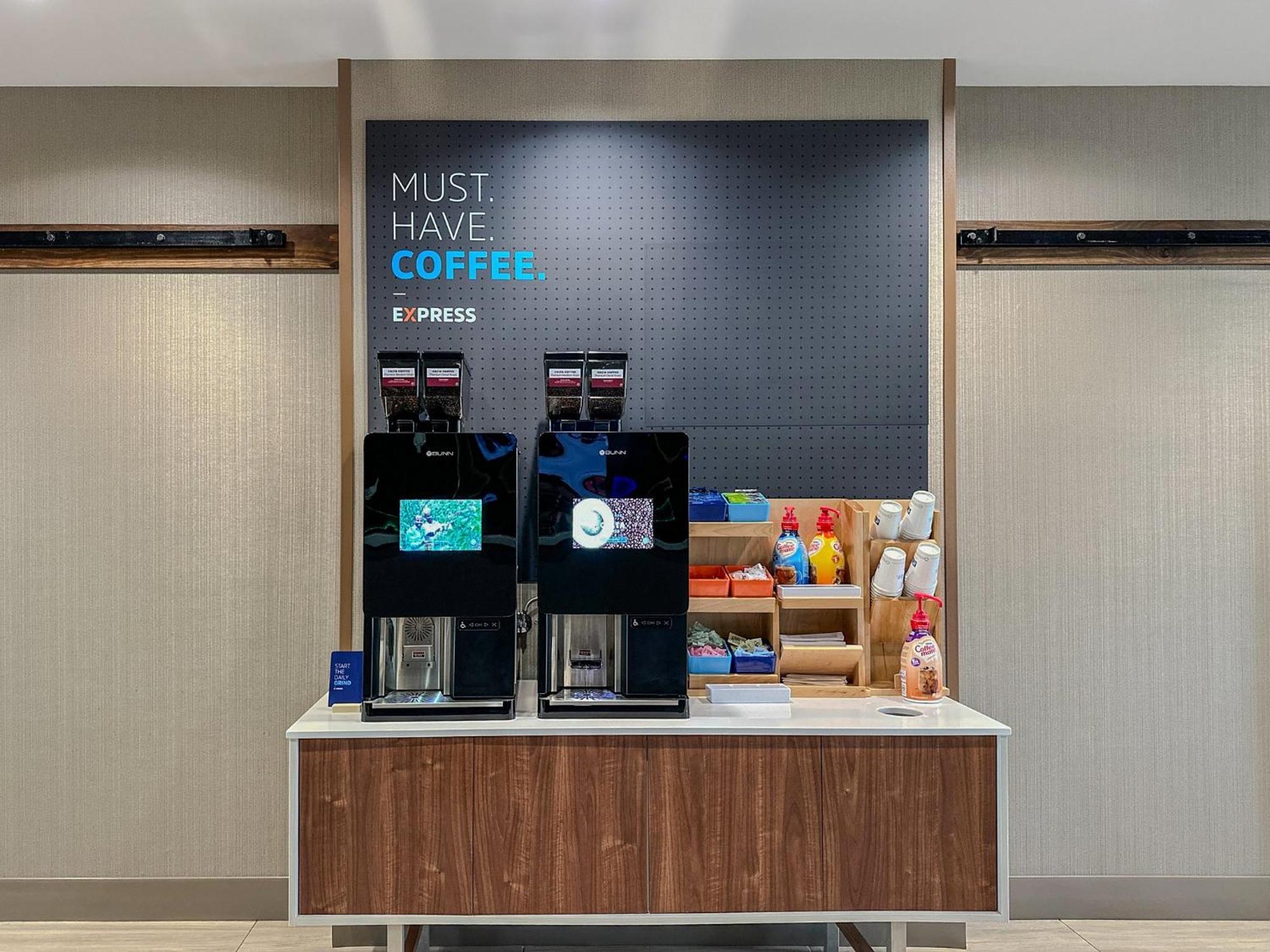 Holiday Inn Express & Suites Tacoma South - Lakewood By Ihg Exteriör bild