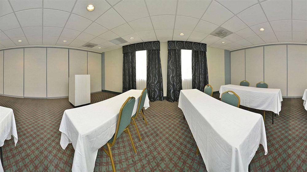 Holiday Inn Express & Suites Tacoma South - Lakewood By Ihg Exteriör bild